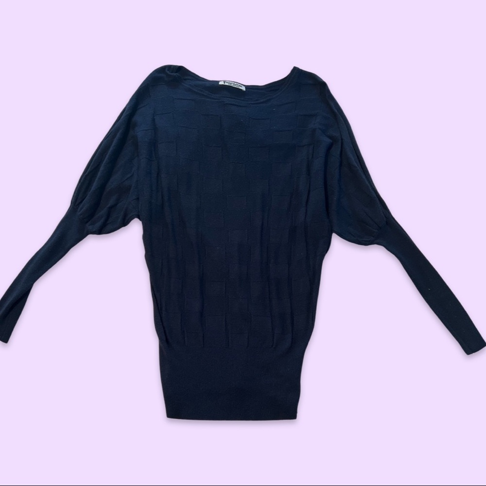 Karamel collection light knit top